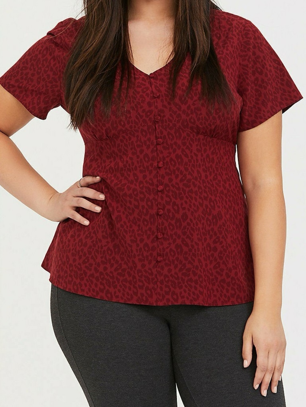 Torrid Burgundy Button-Front V-Neck Leopard Print Top Sz 1